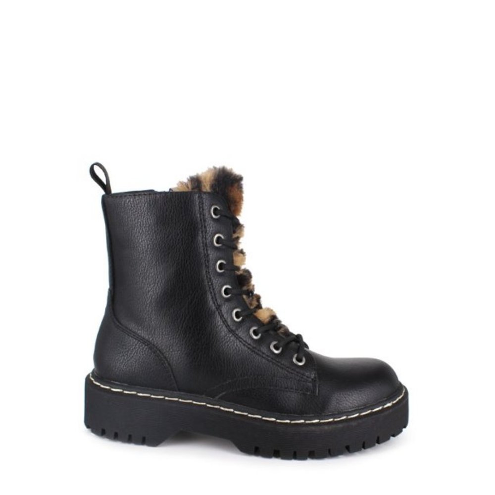 PORTLAND by Portland Boot Company Women's Lace Up Boot - Picture 2 of 5